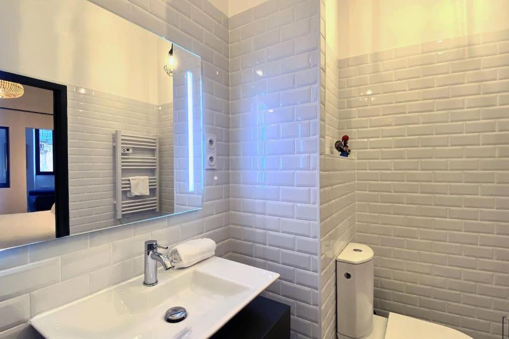 Le T2 Capitole - Hypercentre - Metro - Wifi Apartment Toulouse Exterior photo